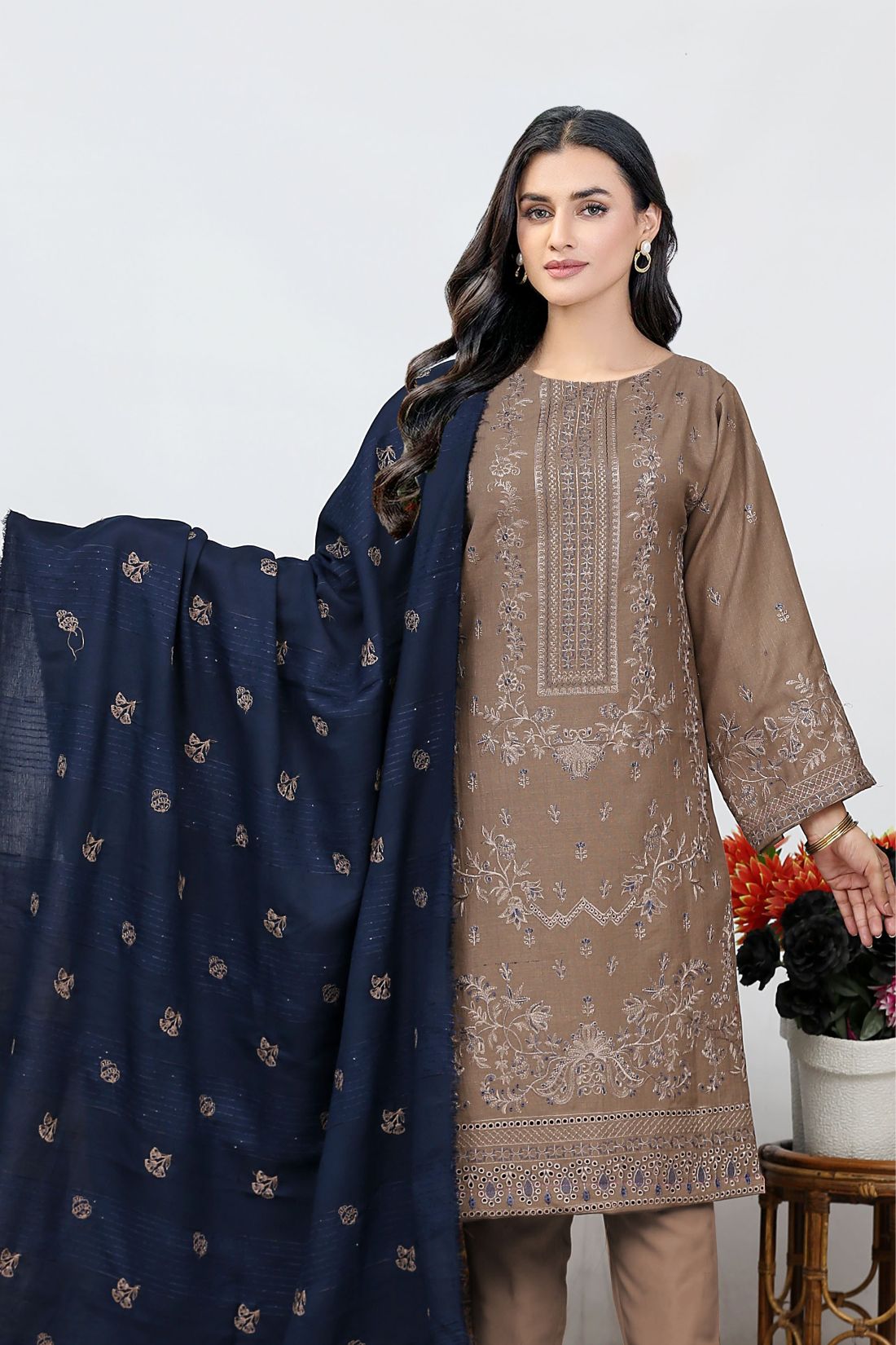 AA Peach Karandi 01- 3pcs- Velvet Shawl A7