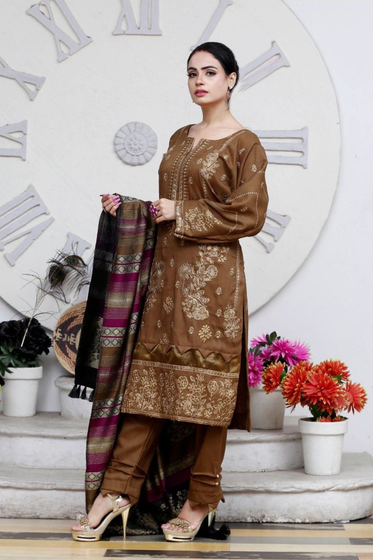 AA Peach Embroidered 01-03pc-Banarasi Shawl -A2